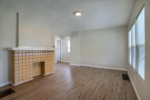 769 E Starr Ave, Columbus, OH 43201 photo 21