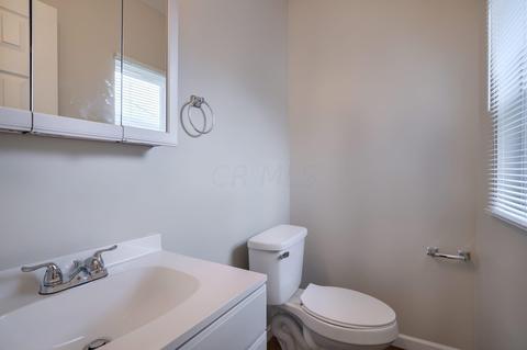 769 E Starr Ave, Columbus, OH 43201 photo 12