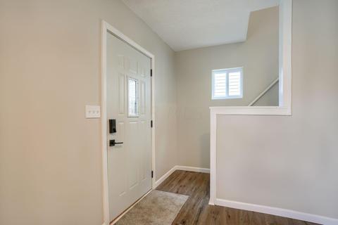 769 E Starr Ave, Columbus, OH 43201 photo 22