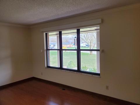 3412 Bicentennial Ave, Springfield, OH 45503 photo 5