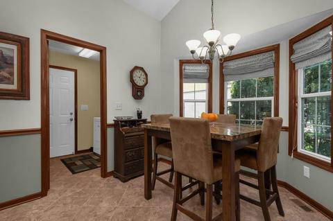 489 Ablemarle Cir, Delaware, OH 43015 photo 17
