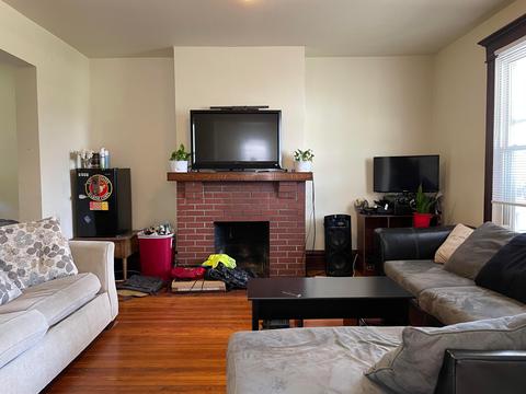 80 E Blake Ave, Columbus, OH 43202 photo 4