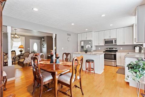 30306 Wolfe Rd, Circleville, OH 43113 photo 4