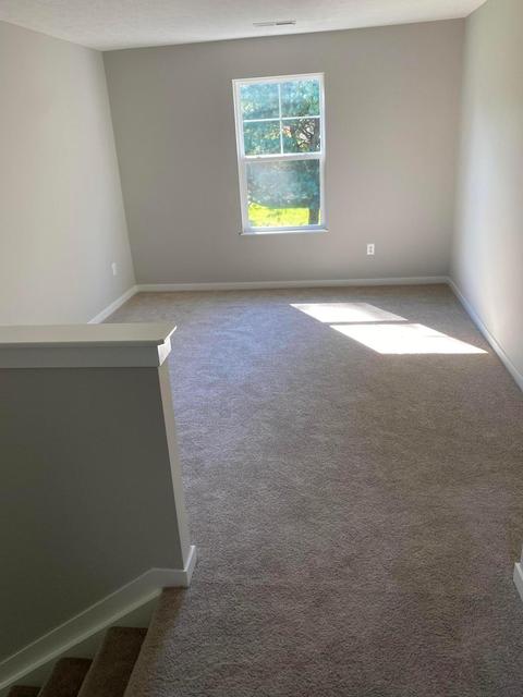 381 Kells Ct E, Newark, OH 43055 photo 5