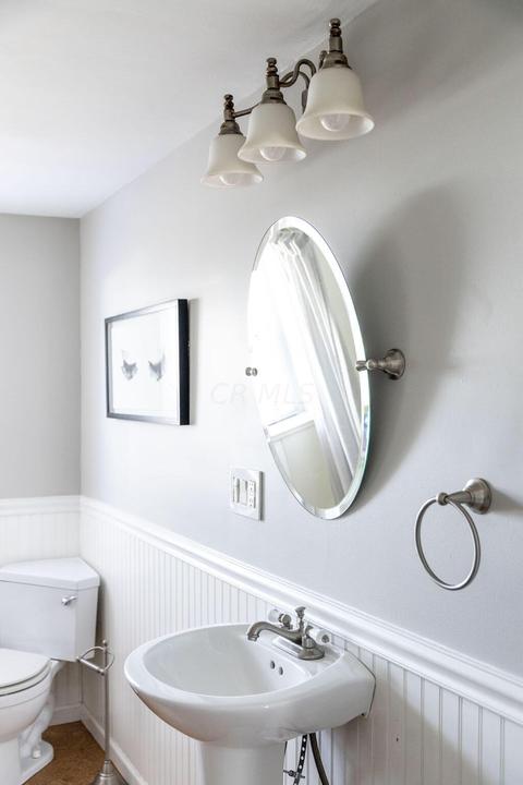 1097 Summit St, Columbus, OH 43201 photo 29