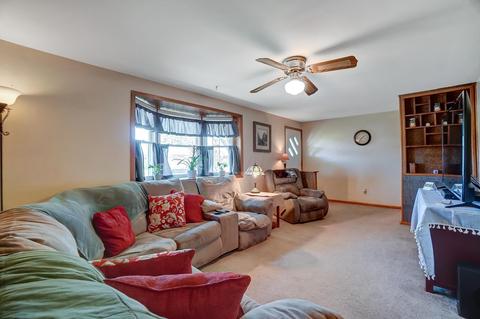 4275 Imperial Dr, Springfield, OH 45503 photo 8