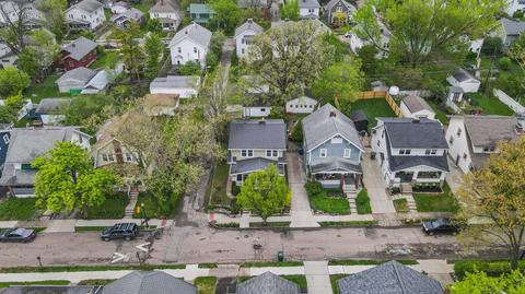 130 E Pacemont Rd, Columbus, OH 43202 photo 4