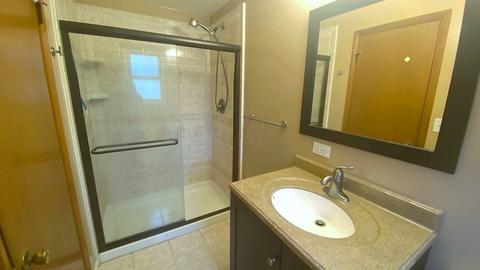 5201 Honeytree Loop E, Columbus, OH 43229 photo 14