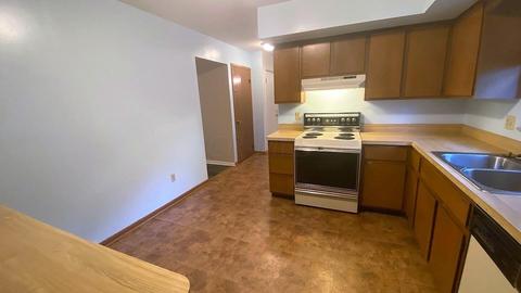 5201 Honeytree Loop E, Columbus, OH 43229 photo 7