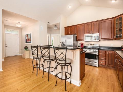 1077 Streamside Dr, Blacklick, OH 43004 photo 5