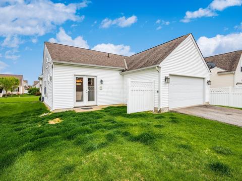 1077 Streamside Dr, Blacklick, OH 43004 photo 27