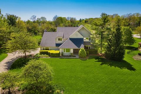 7873 Devonwood Ct, Dublin, OH 43017 photo 2