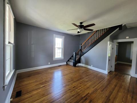 364 E Franklin St, Circleville, OH 43113 photo 13