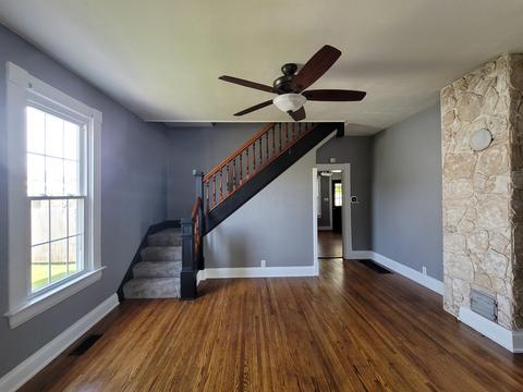 364 E Franklin St, Circleville, OH 43113 photo 12