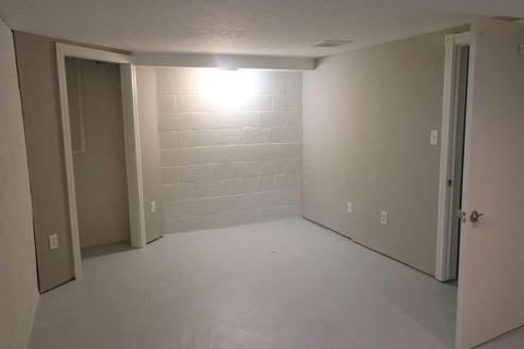 220 W Corwin St, Circleville, OH 43113 photo 33