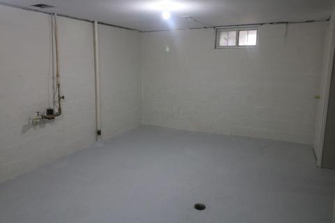 220 W Corwin St, Circleville, OH 43113 photo 37