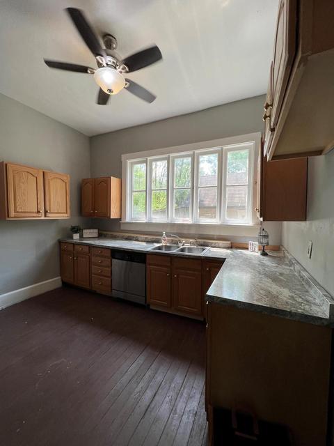 718 West St, Logan, OH 43138 photo 11