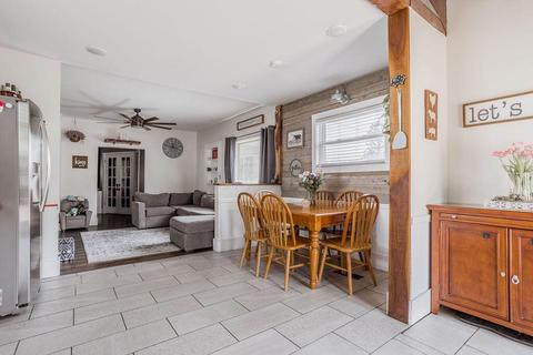 82 E Jersey St, Johnstown, OH 43031 photo 6