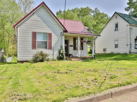 10 E Coffman St, Jackson, OH 45640 photo 1