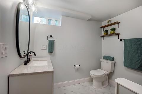 60 E Douglas St, Johnstown, OH 43031 photo 26