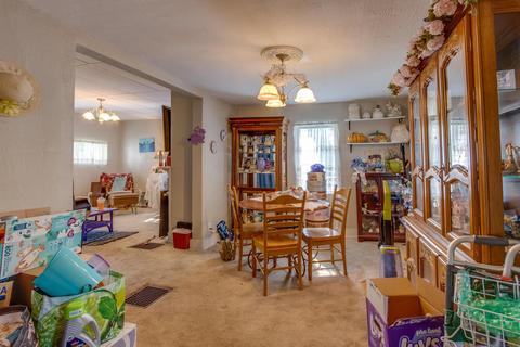 506 Sherman Ave, Springfield, OH 45503 photo 5
