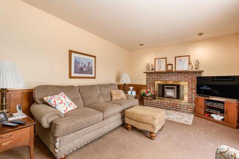 926 Forest Hill Dr, Marion, OH 43302 photo 12