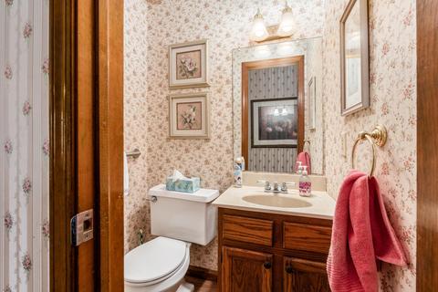 926 Forest Hill Dr, Marion, OH 43302 photo 14