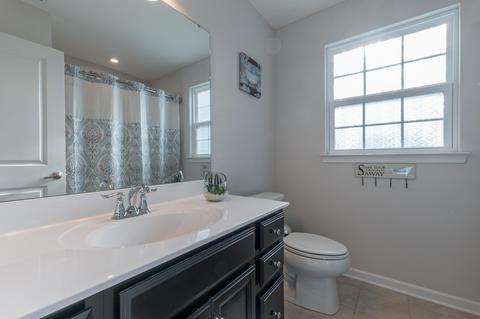 687 Wallace Dr, Delaware, OH 43015 photo 30