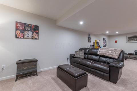 687 Wallace Dr, Delaware, OH 43015 photo 40