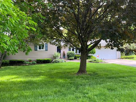 2404 Brookdale Dr, Springfield, OH 45502 photo 4
