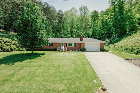 2734 Erwin Rd, Jackson, OH 45640 photo 2