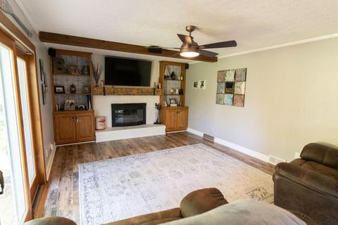 313 Chambers Rd, Ontario, OH 44903 photo 26