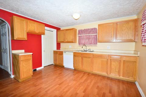 1854 Delaware Ave, Springfield, OH 45506 photo 8