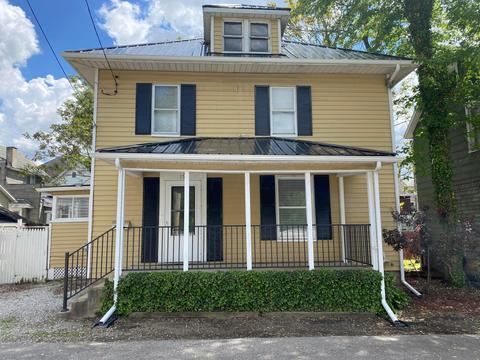 195 E Pleasant St, Marion, OH 43302 photo 1