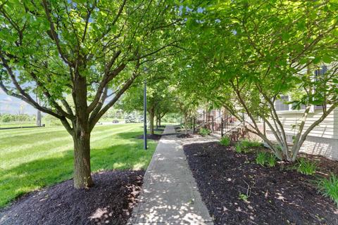 8418 Sawmill Rd, Powell, OH 43065 photo 3