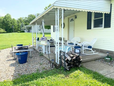 1622 Warner Huffer Rd, Circleville, OH 43113 photo 2