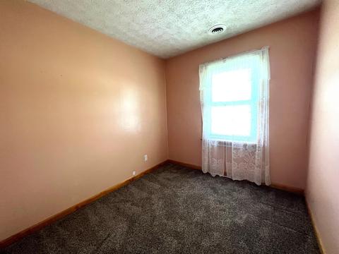 380 Nicholas Dr, Circleville, OH 43113 photo 12