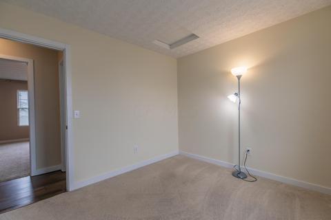 131 Simon St, Delaware, OH 43015 photo 32