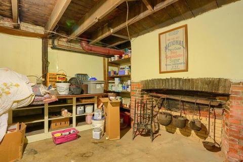 428 E Main St, Circleville, OH 43113 photo 63
