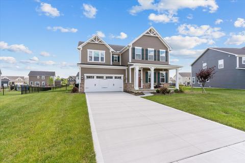 562 Irvine Loop, Delaware, OH 43015 photo 2