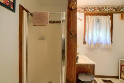 19540 Harble Griffith Rd, Logan, OH 43138 photo 32