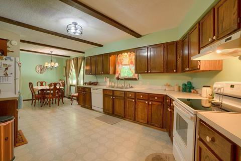 19540 Harble Griffith Rd, Logan, OH 43138 photo 28