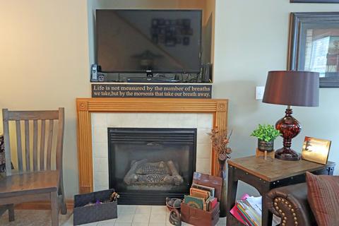 218 Summerbrook Pl, Delaware, OH 43015 photo 9