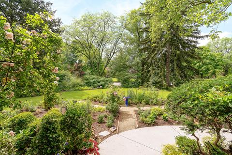 2610 E Broad St, Bexley, OH 43209 photo 4