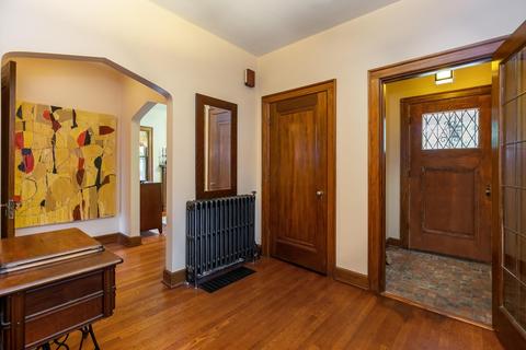 2610 E Broad St, Bexley, OH 43209 photo 11