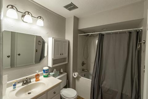 119 Stornoway Dr E, Columbus, OH 43213 photo 19