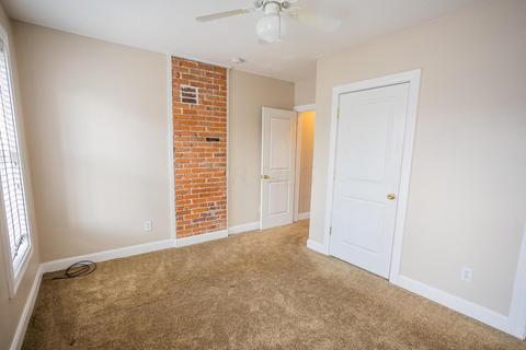 256 E 2nd Ave, Columbus, OH 43201 photo 10