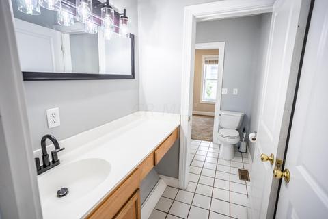 256 E 2nd Ave, Columbus, OH 43201 photo 12