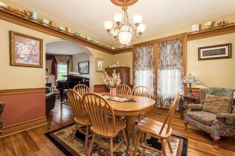 169 E Main St, Mount Sterling, OH 43143 photo 10