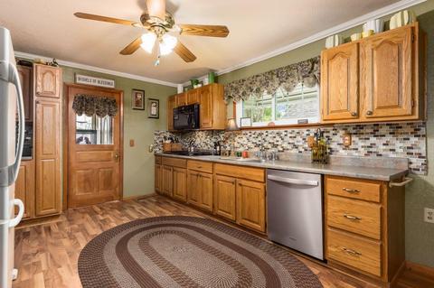 169 E Main St, Mount Sterling, OH 43143 photo 16